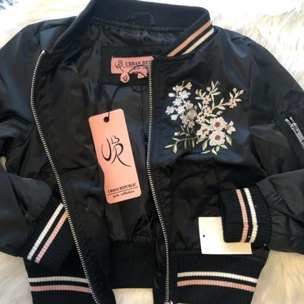 Urban Republic Floral Embroidered Bomber Jacket NWT